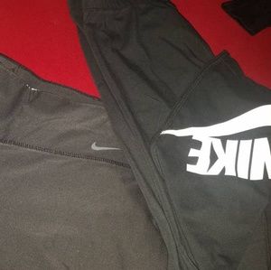 Nike leg-a-see leggings
